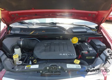 2014 Chrysler Town & Country Touring из США, поврежденный, VIN 2C4RC1BG8ER445033